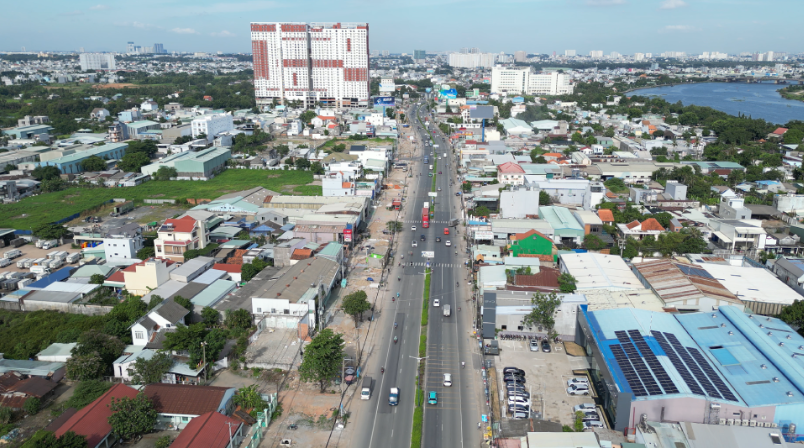 TP.HCM đẩy nhanh hàng loạt dự án giao thông nghìn tỷ, kỳ vọng "thay da đổi thịt" các cửa ngõ thành phố TP.HCM đẩy nhanh hàng loạt dự án giao thông nghìn tỷ, kỳ vọng "thay da đổi thịt" các cửa ngõ thành phố